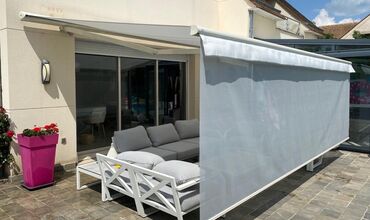 Pergola et Stores &agrave;&nbsp;COMMENTRY